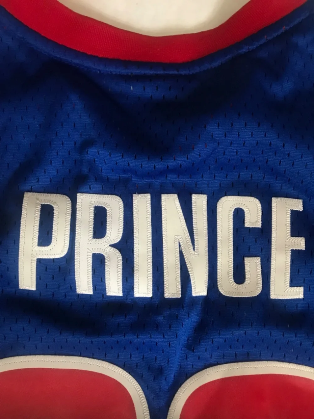 Men’s Rare Vintage Tayshaun Prince Adidas Detroit Pistons Jersey Size Medium